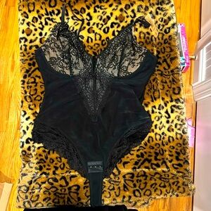 Bodysuit thong back black lace sexy! XL